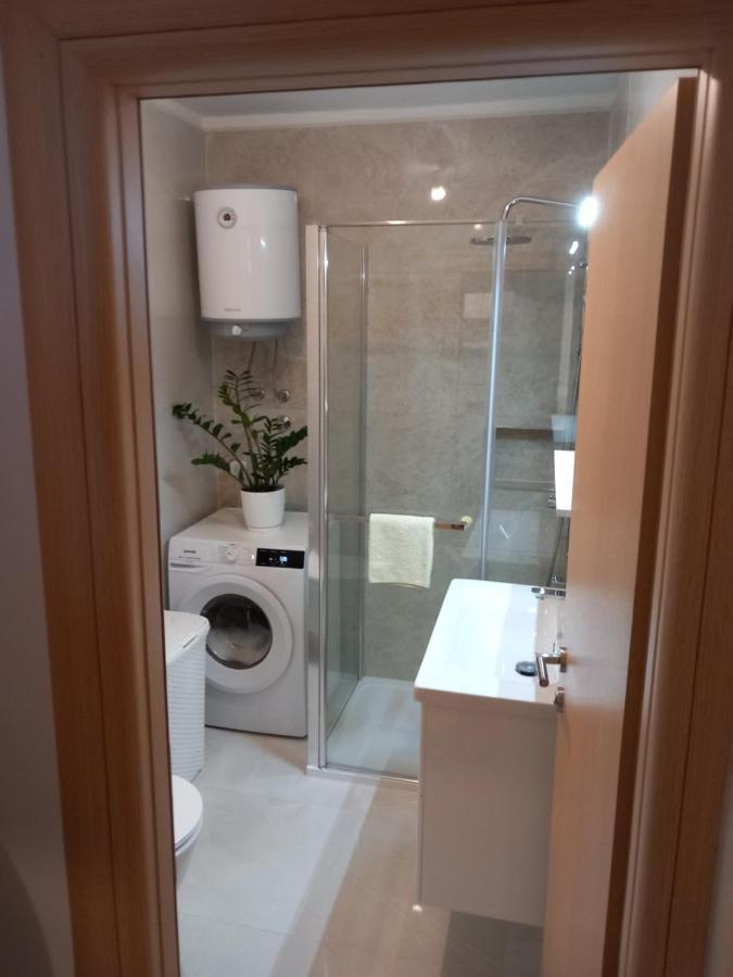 Apartman Split Lile ภายนอก รูปภาพ