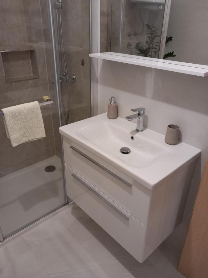 Apartman Split Lile ภายนอก รูปภาพ